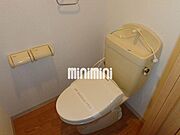 清潔感のあるトイレです