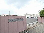 中学校「清須市立新川中学校まで1199m」