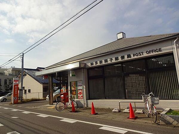 画像28:郵便局「知多新舞子郵便局まで655m」