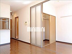 カーサコモダ新舞子Ｂ 2階1LDKのリビング/ダイニング