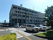 役所「常滑市役所まで1400m」