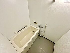 フラワーコート本町  ｜ 愛知県岩倉市本町北廻間（賃貸マンション1LDK・1階・55.55㎡） その6