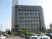 役所「岩倉市役所まで390m」