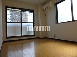 シャトーちゅうぶ 2階ワンルームのリビング/ダイニング