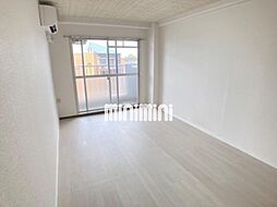 アーバン岡田 3階1Kのリビング/ダイニング