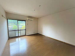 プレミール・サンポー 2階1Kのリビング/ダイニング