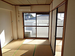 第三近藤ビル 2階3LDKのリビング/ダイニング