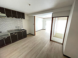 ハイツハピネス 3階2LDKのリビング/ダイニング