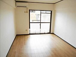 コロナハイツＢ棟 2階1Kのリビング/ダイニング