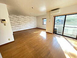 イトウビル七番館 1階1LDKのリビング/ダイニング