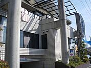 病院「三好ヶ丘クリニックまで1200m」