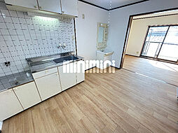 サンシャイン才勝 2階1DKのリビング/ダイニング