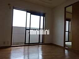 ハーツウィズＡＳＡＨＩ 3階3DKのリビング/ダイニング