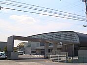 中学校「蟹江町立蟹江北中学校まで1687m」