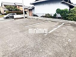 6 / 8