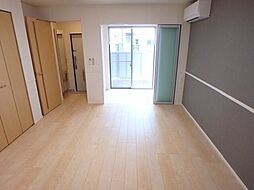 ウィン・ベルV 101 1階1Kのリビング/ダイニング