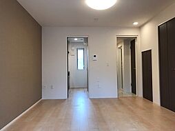 グランベル・ハウス 103 1階1Kのリビング/ダイニング