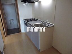 カーサ・ドマーニ　III 1階1Kのリビング/ダイニング