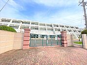 中学校「弥富市立弥富北中学校まで558m」