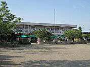 幼稚園、保育園「市立桜保育所まで840m」