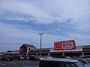 ショッピング施設「イオンタウン弥富ショッピングセンターまで700m」