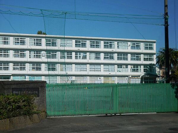 画像28:小学校「市立東豊田小学校まで2100m」