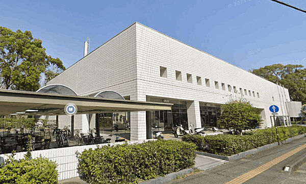 画像27:図書館「静岡市立中央図書館まで1283m」