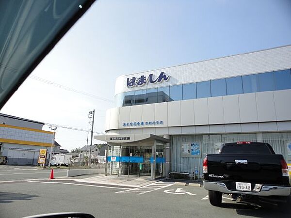 銀行「浜松信用金庫まで370m」