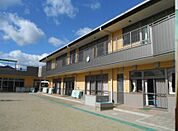 幼稚園、保育園「初生保育園まで1100m」