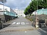 周辺：中学校「富士市立岳陽中学校まで1622m」