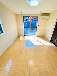 ディアスドミールＣ 1階1LDKのリビング/ダイニング