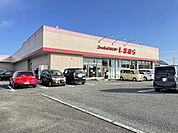 複合モール「ファッションセンターしまむら焼津小川店まで393m」