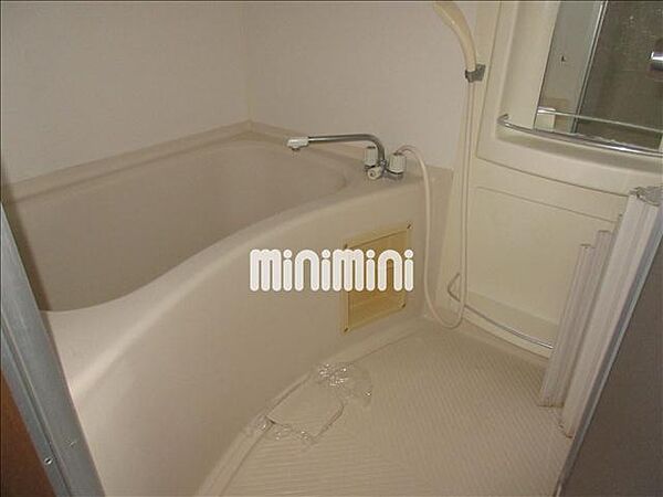 画像5:くつろげるお風呂です。