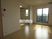 12.4帖のお部屋です。