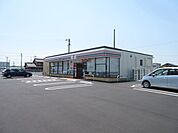 コンビニ「セブンイレブンまで630m」
