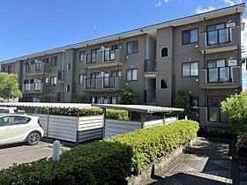 M-APT 3D ｜ 岐阜県岐阜市長良子正賀10-1（賃貸マンション3LDK・3階・66.19㎡） その1