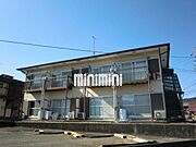 2階建てのコーポ