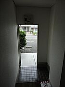 広々とした玄関です。