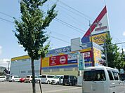 レンタルビデオ「ゲオ長良店まで700m」