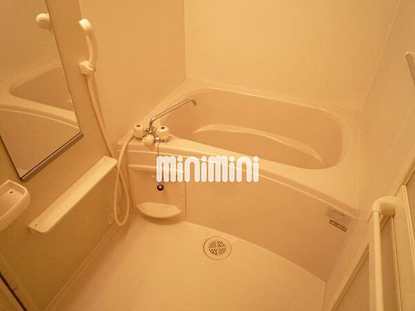 画像10:浴室乾燥機の付いたお風呂