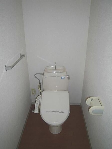 画像9:トイレの様子です。