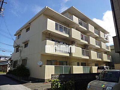 外観:平成27年9月に外壁塗装済みです。 外観:平成27年9月に外壁塗装済みです。