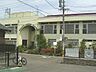 周辺：幼稚園、保育園「まこと幼稚園まで560m」