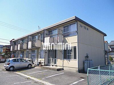 外観:シンプルな外観。 外観:シンプルな外観。
