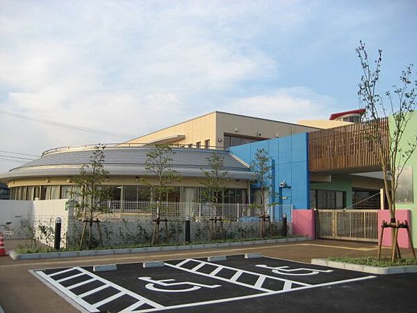 画像9:幼稚園、保育園「神戸幼児園まで480m」