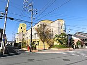 病院「高田医院まで730m」