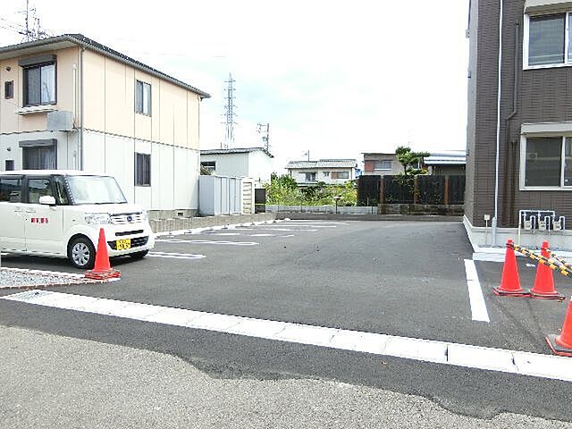 5 / 6