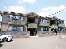 セレッソ大塚　A  ｜ 岐阜県各務原市那加前洞新町４丁目（賃貸アパート2LDK・1階・55.44㎡） その1