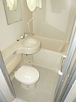 グリーンハイツ  ｜ 岐阜県各務原市那加桐野町６丁目（賃貸アパート1R・2階・17.39㎡） その6