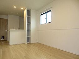 シェラトン川島 1階1LDKのリビング/ダイニング